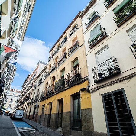 Ferienwohnung New Flat , Modern , Wifi, 10Min Sol, 5 Reina Sofia Madrid Exterior foto