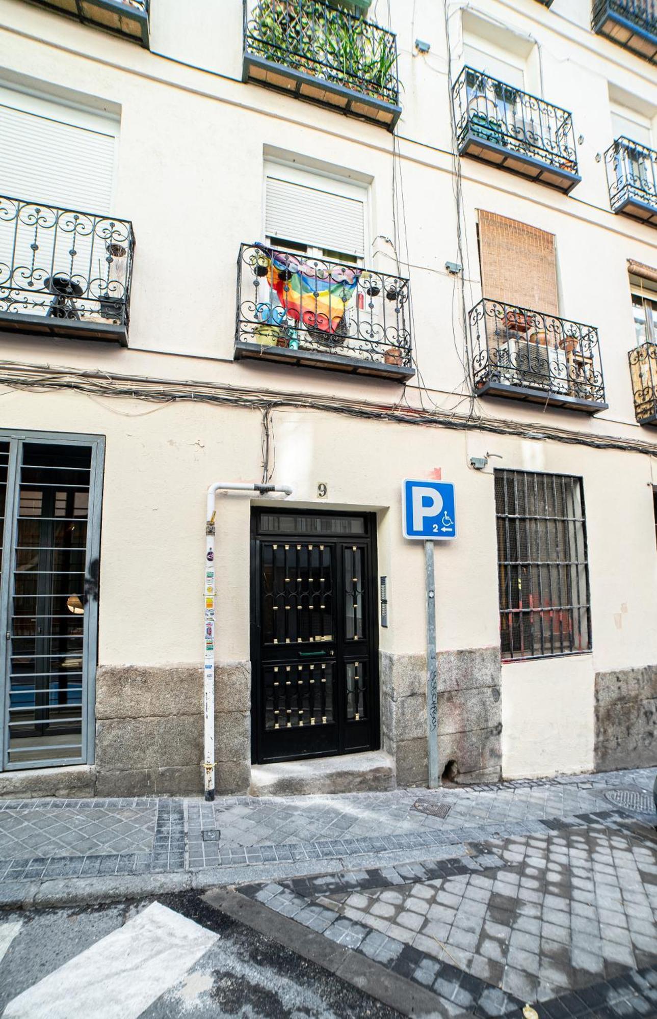 Ferienwohnung New Flat , Modern , Wifi, 10Min Sol, 5 Reina Sofia Madrid Exterior foto